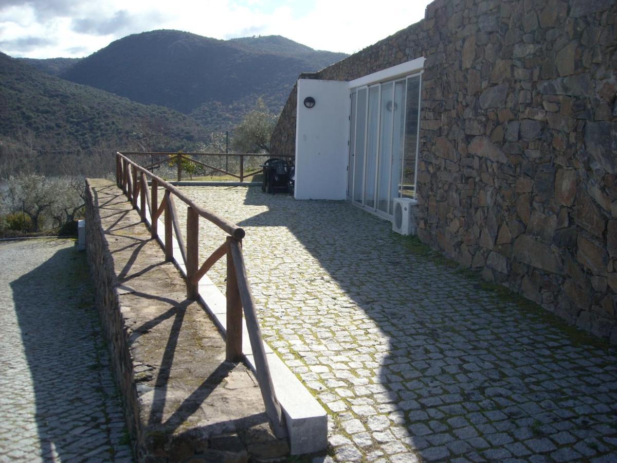 Freixo de Espada à Cinta Moradias Do Douro Internacionalヴィラ エクステリア 写真
